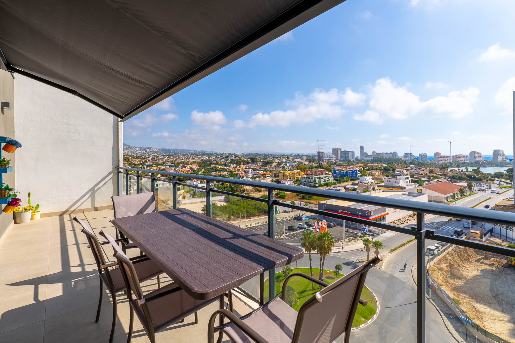 Apartamento moderno de 3 dormitorios en venta en Calpe