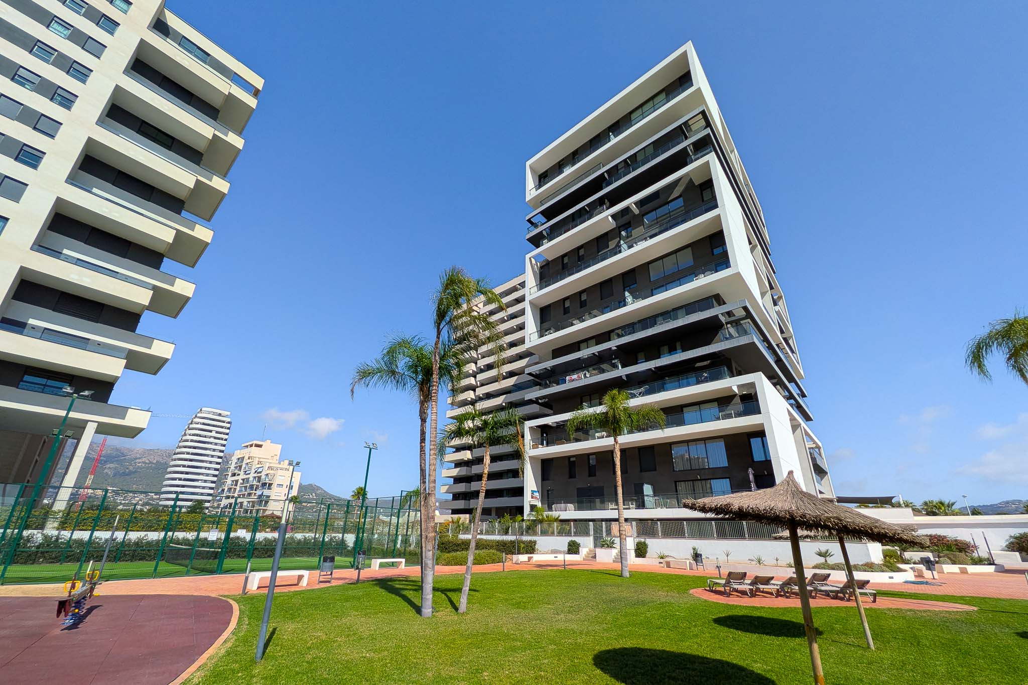 Apartamento moderno de 3 dormitorios en venta en Calpe