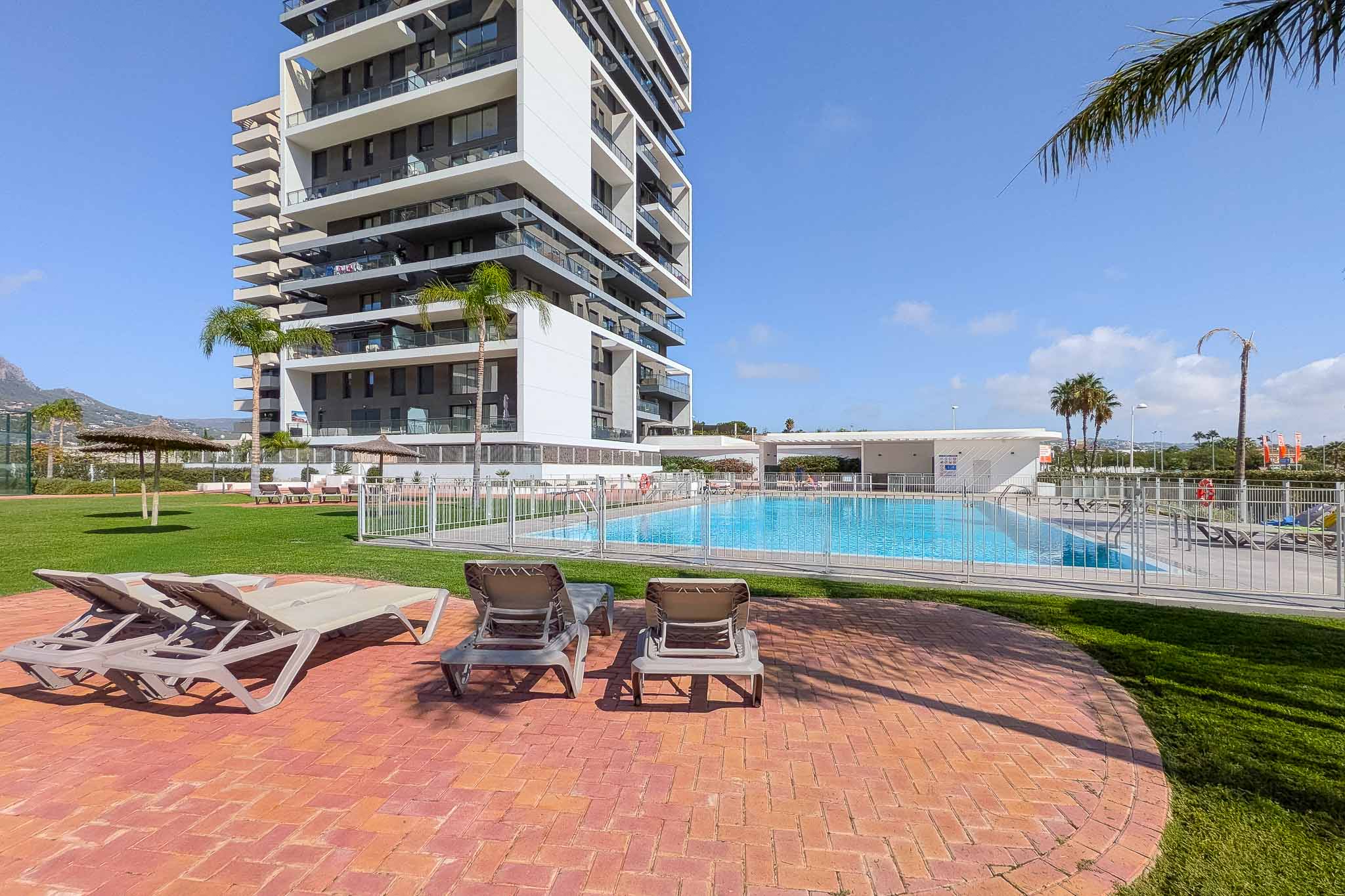 Apartamento moderno de 3 dormitorios en venta en Calpe