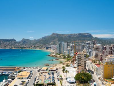 Apartamento moderno de 3 dormitorios en venta en Calpe