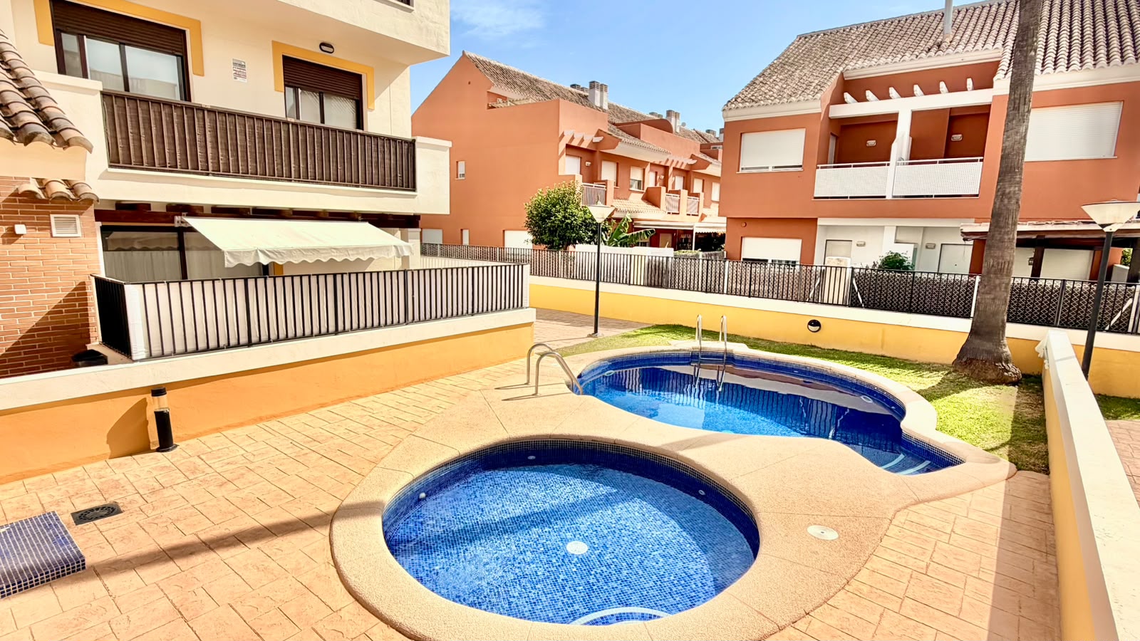 Piscina comunitaria
