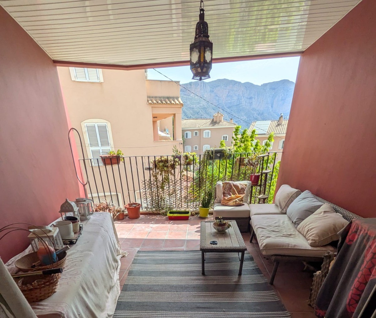 Terraza con vistas a la montaña