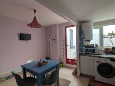 Cocina con salida al patio