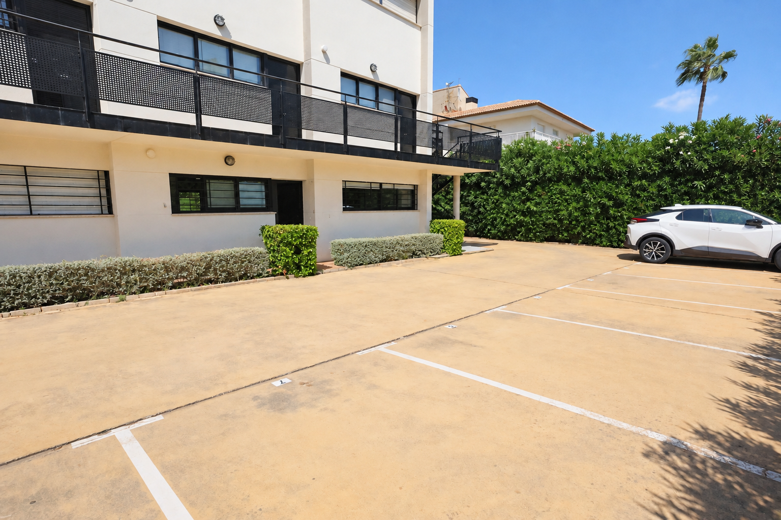 Zona de aparcamiento exterior