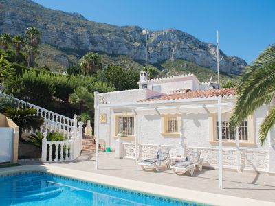 Casa Almar – Encantadora villa en venta en Dénia, Montgó