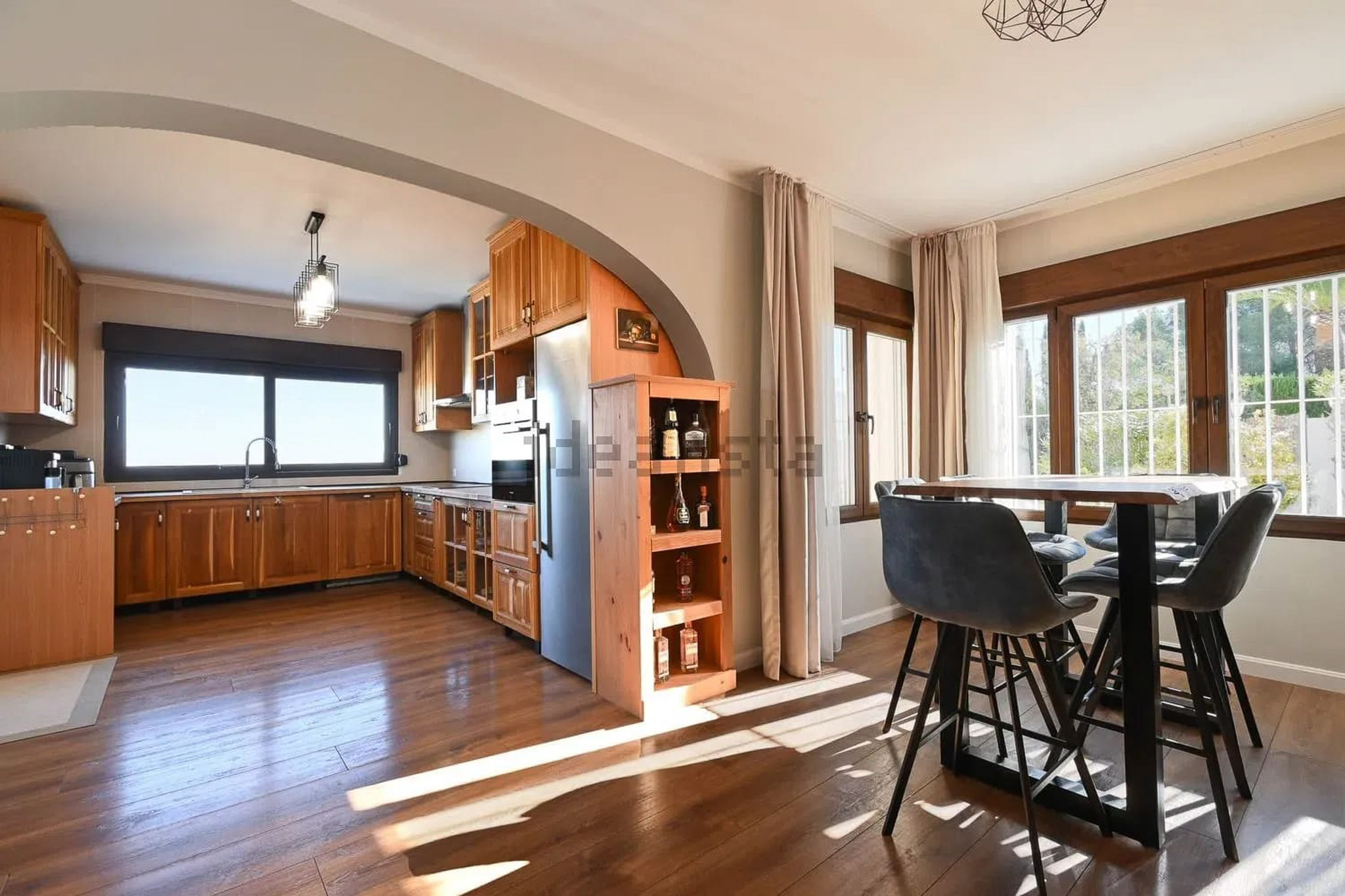 Cocina y comedor