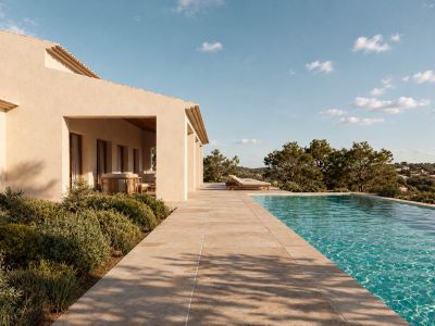 Terraza con piscina