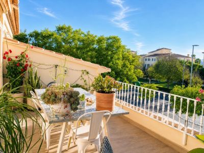 Apartamento en venta en Jávea, Puerto con amplia terraza y parking y trastero