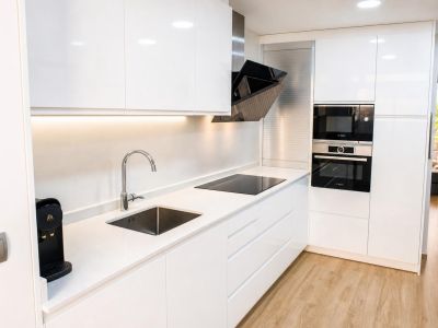 Apartamento en venta en Jávea, Puerto con amplia terraza y parking y trastero