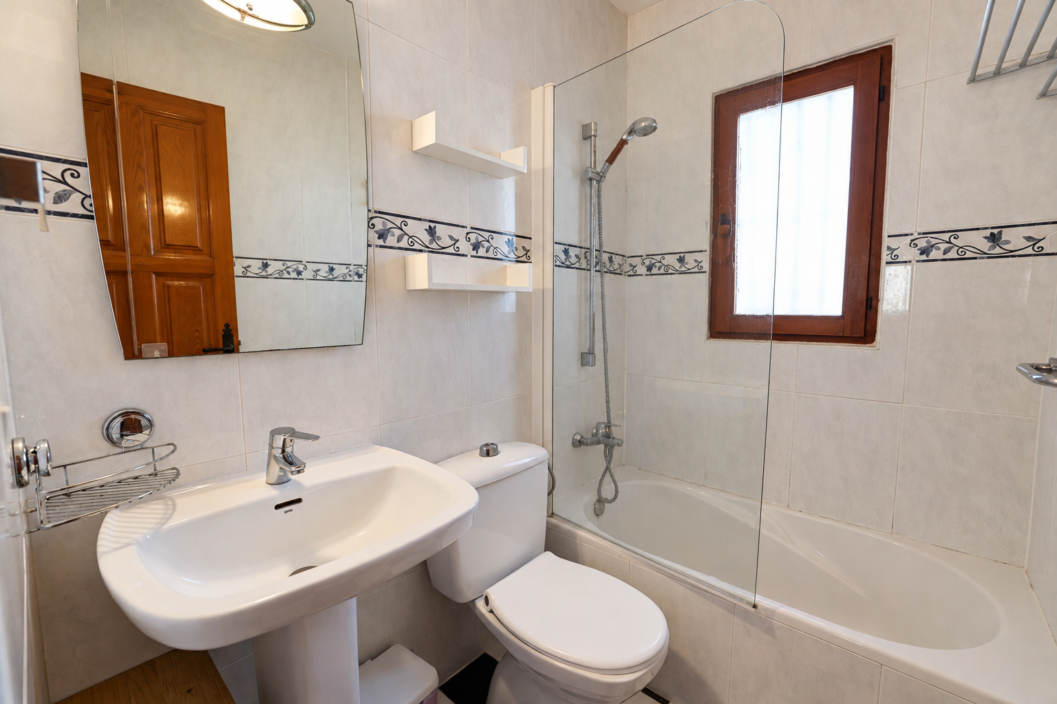 Baño con bañera