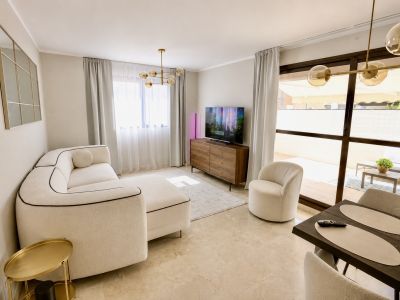 Salón con acceso a terraza