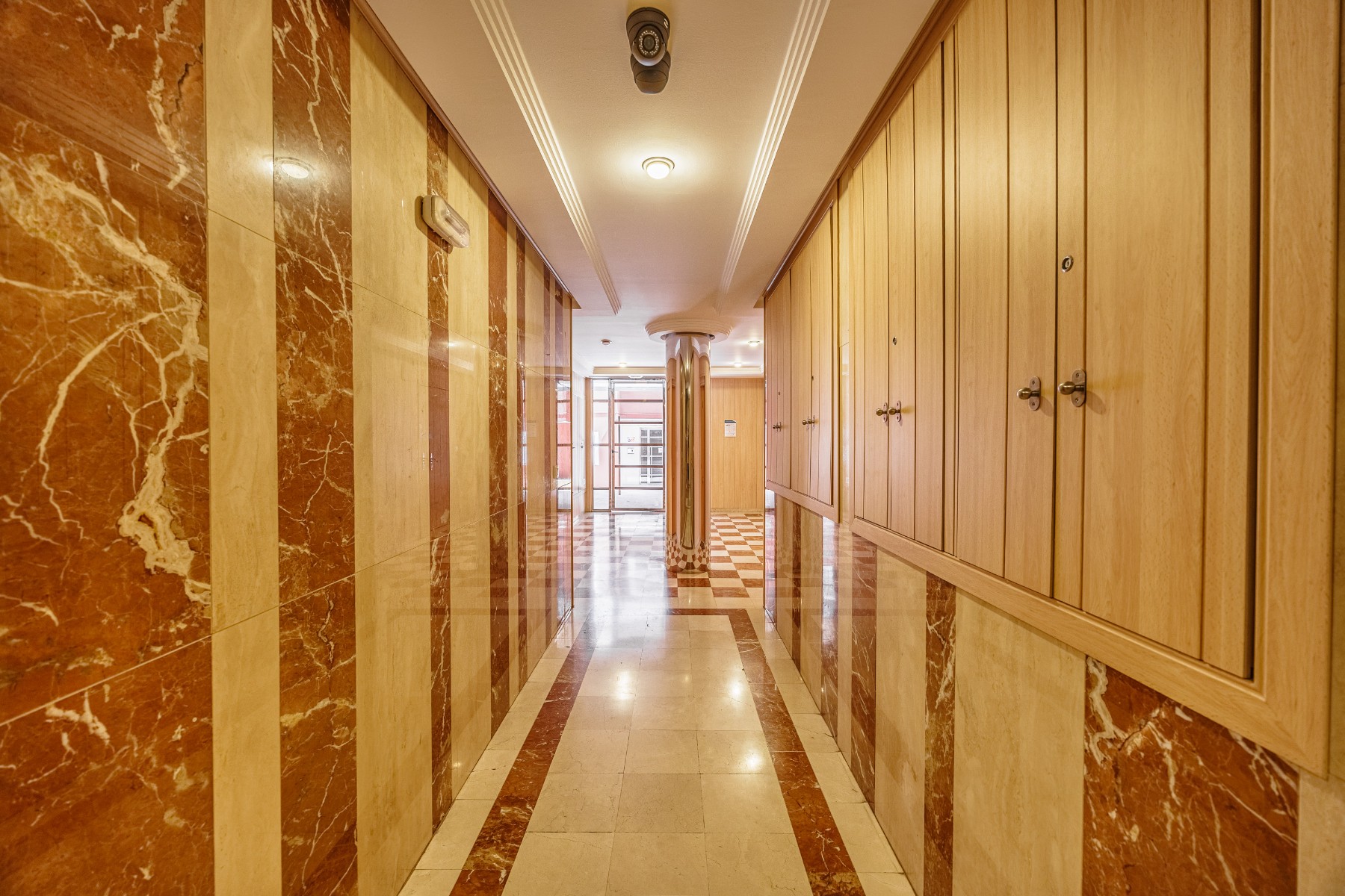 Portal del edificio