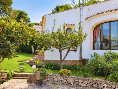 Jardín y exterior de la villa