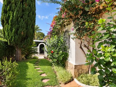 Jardín y exterior de la villa