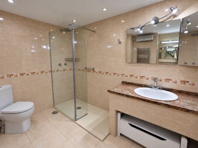 Baño con ducha