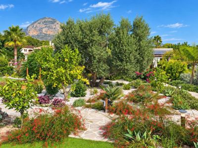 Villa totalmente reformada en venta en Jávea, a pocos minutos a pie del centro histórico