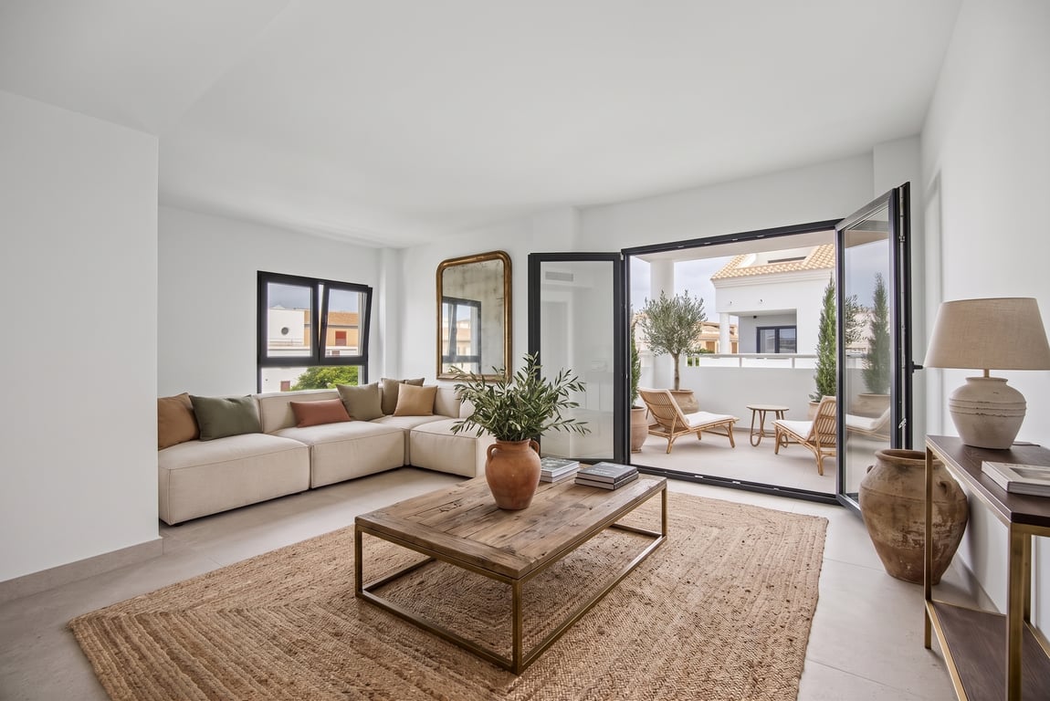 Salón con acceso a la terraza