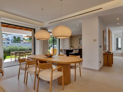 Comedor con acceso a terraza