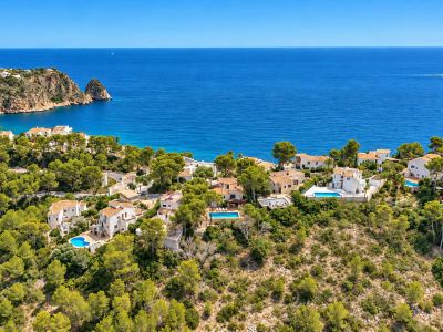 Villa en venta en Jávea, Balcón al Mar con piscina privada y vistas