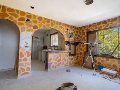 Salón y cocina a reformar