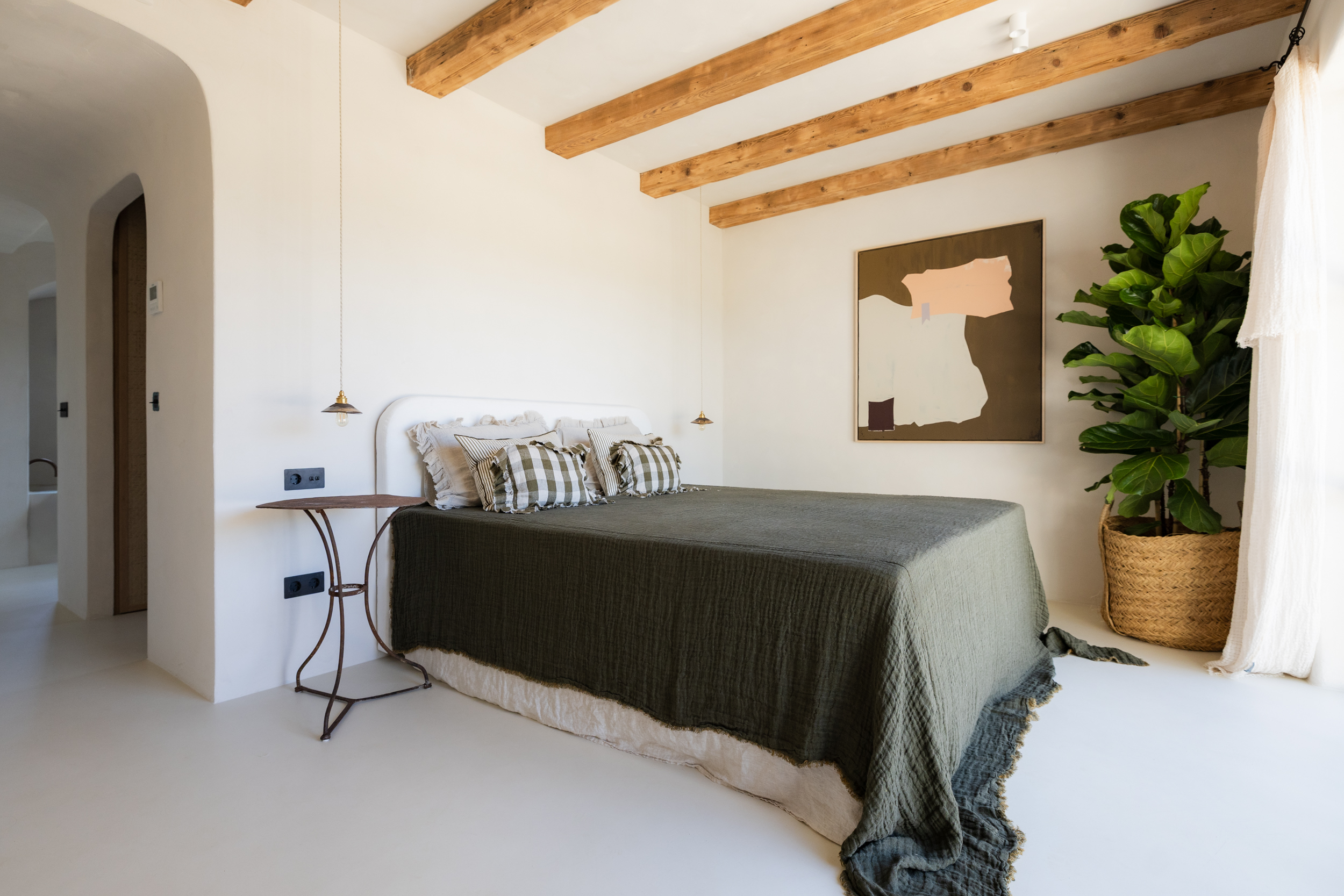 Villa Xaloc: La Cúspide del Lujo Mediterráneo y la Arquitectura Atemporal