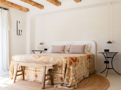 Villa Xaloc: La Cúspide del Lujo Mediterráneo y la Arquitectura Atemporal