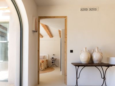Villa Xaloc: La Cúspide del Lujo Mediterráneo y la Arquitectura Atemporal