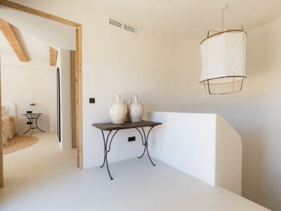 Villa Xaloc: La Cúspide del Lujo Mediterráneo y la Arquitectura Atemporal