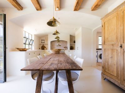 Villa Xaloc: La Cúspide del Lujo Mediterráneo y la Arquitectura Atemporal