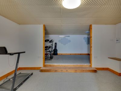 Sala de música y gimnasio