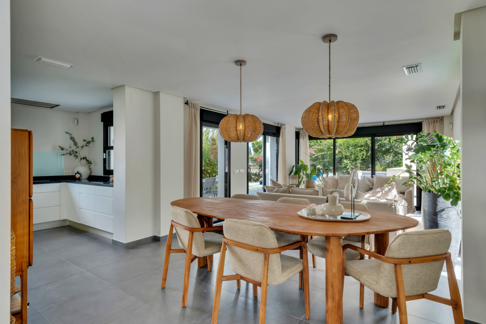 Salón comedor de concepto abierto