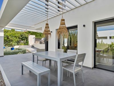 Terraza con pérgola