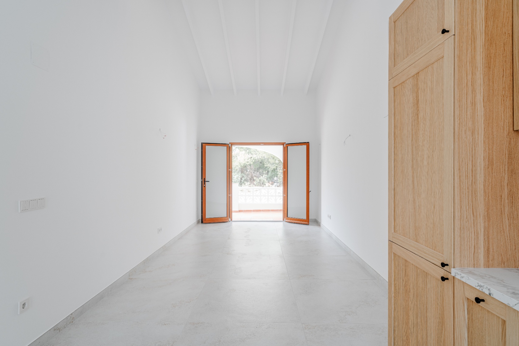 Salón con acceso a la terraza