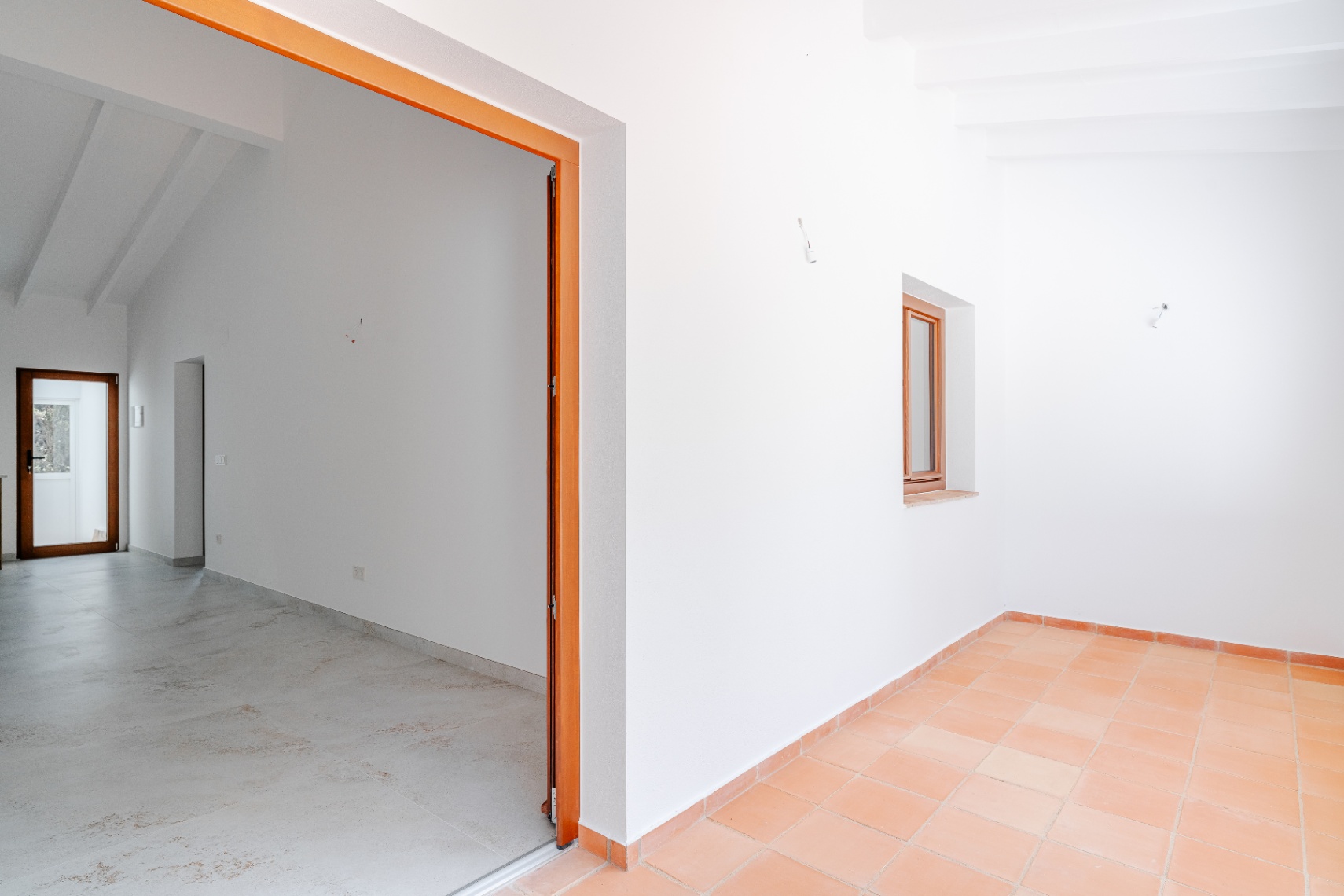 Naya cubierta y acceso interior