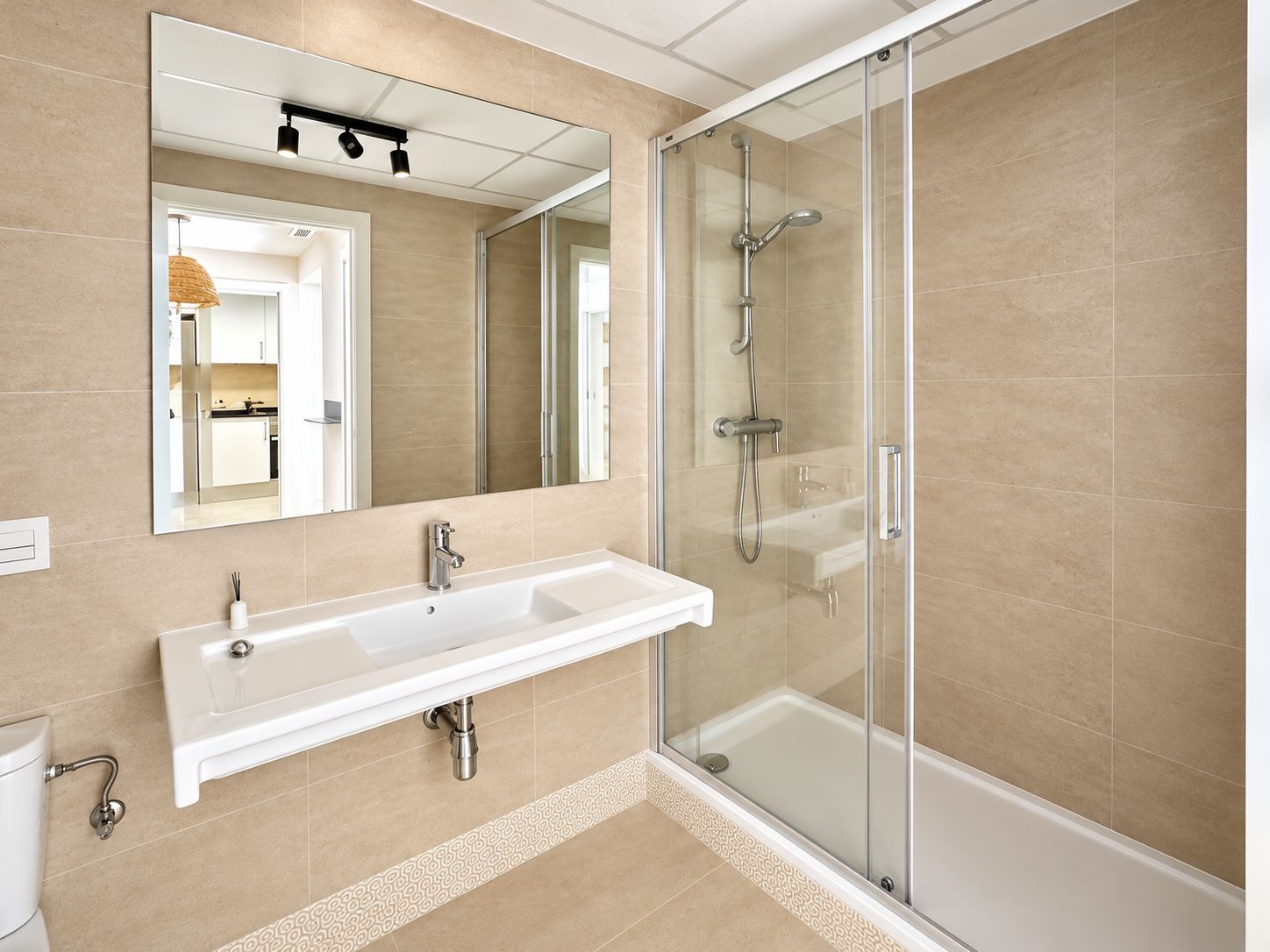 Baño con ducha