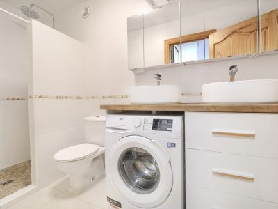 Cuarto de baño con ducha