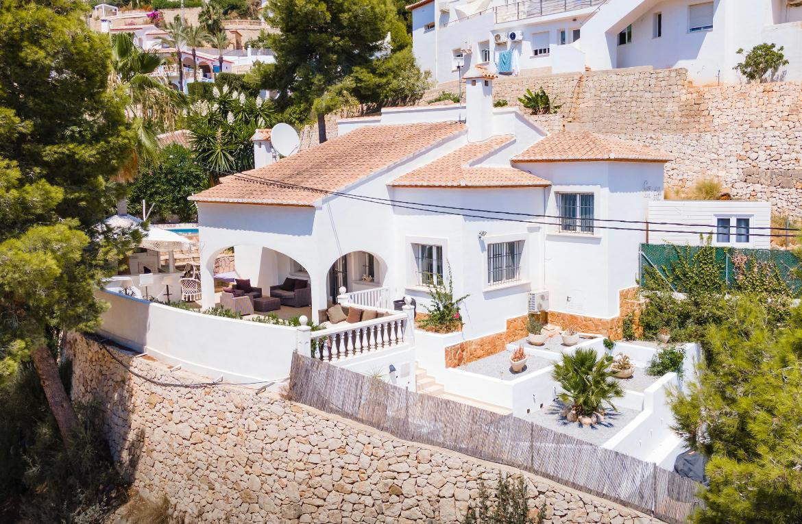 Vista exterior de la villa