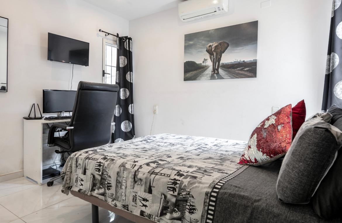 Villa en venta en Jávea con piscina privada y diseño mediterráneo