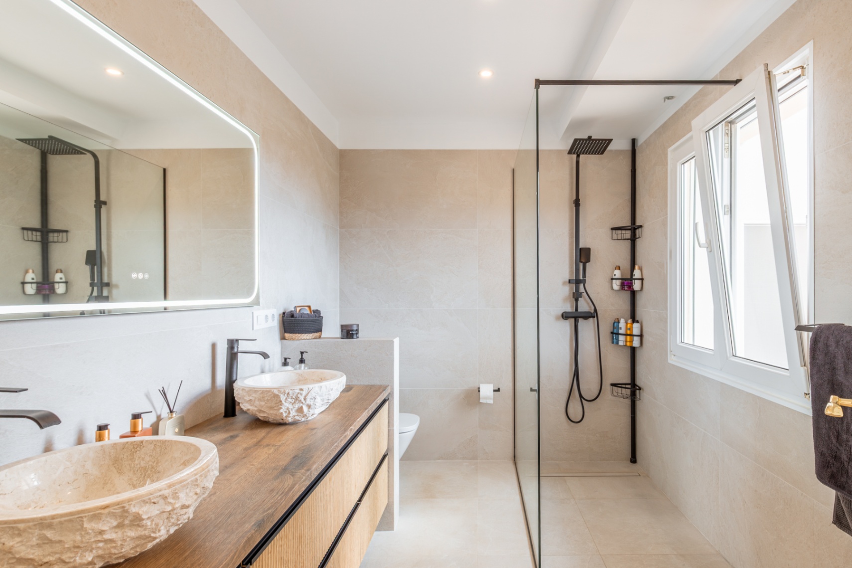 Baño principal en suite