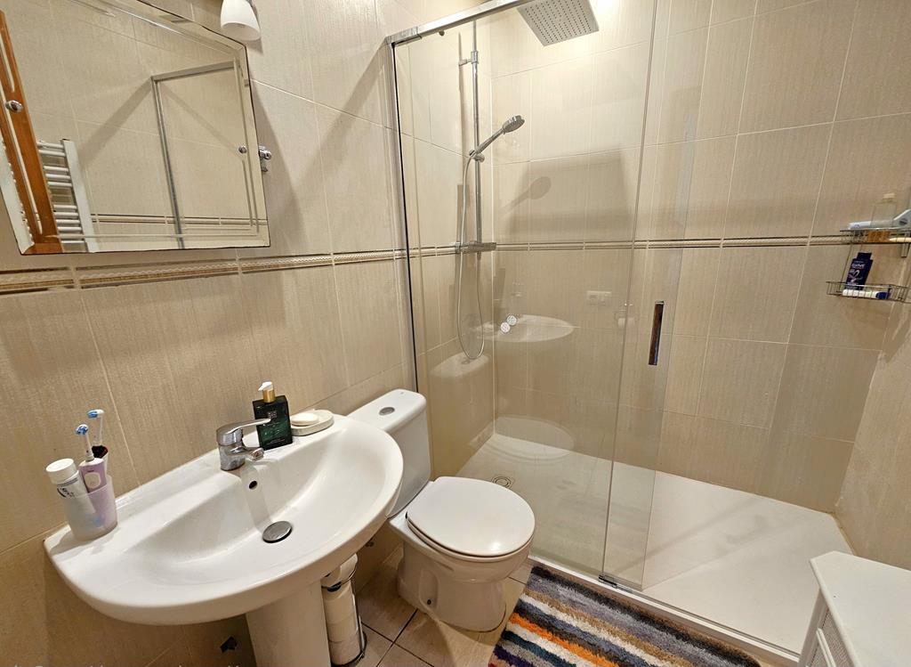 Baño con ducha