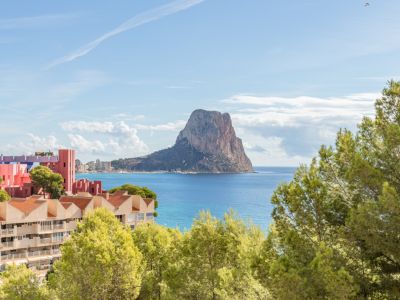 Vistas al mar y Peñón de Ifach