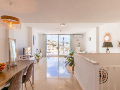 Salón comedor con acceso a terraza