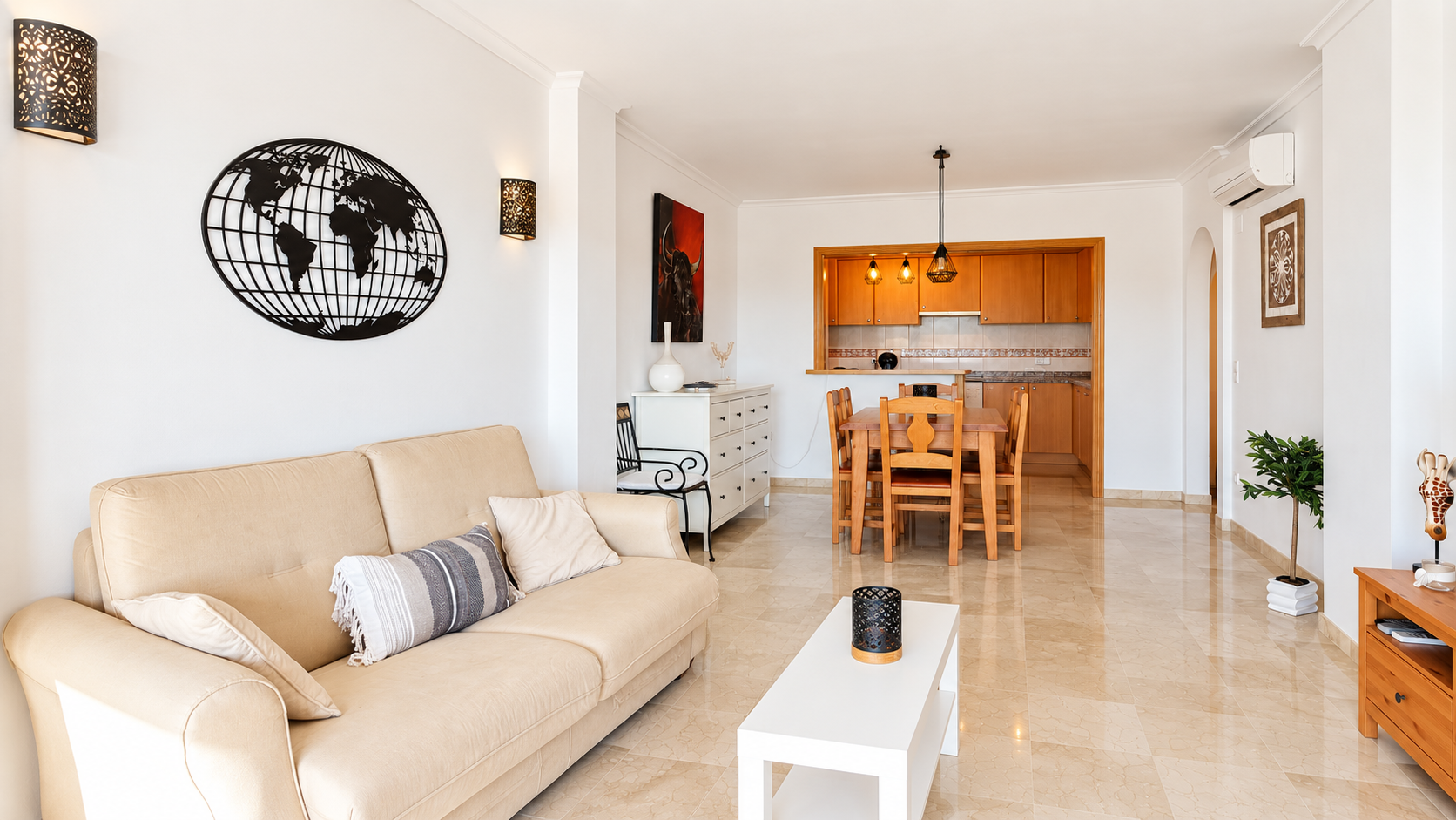 Salón-comedor y cocina