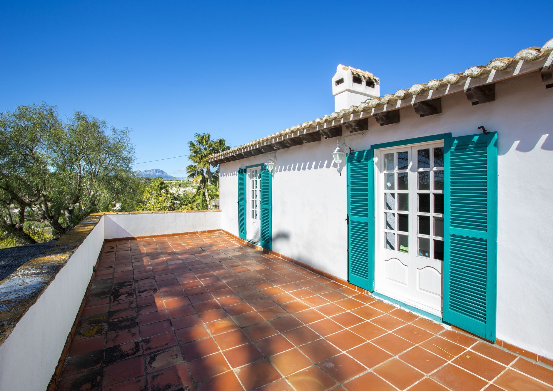 Finca tradicional mediterránea en Jávea con vistas al mar