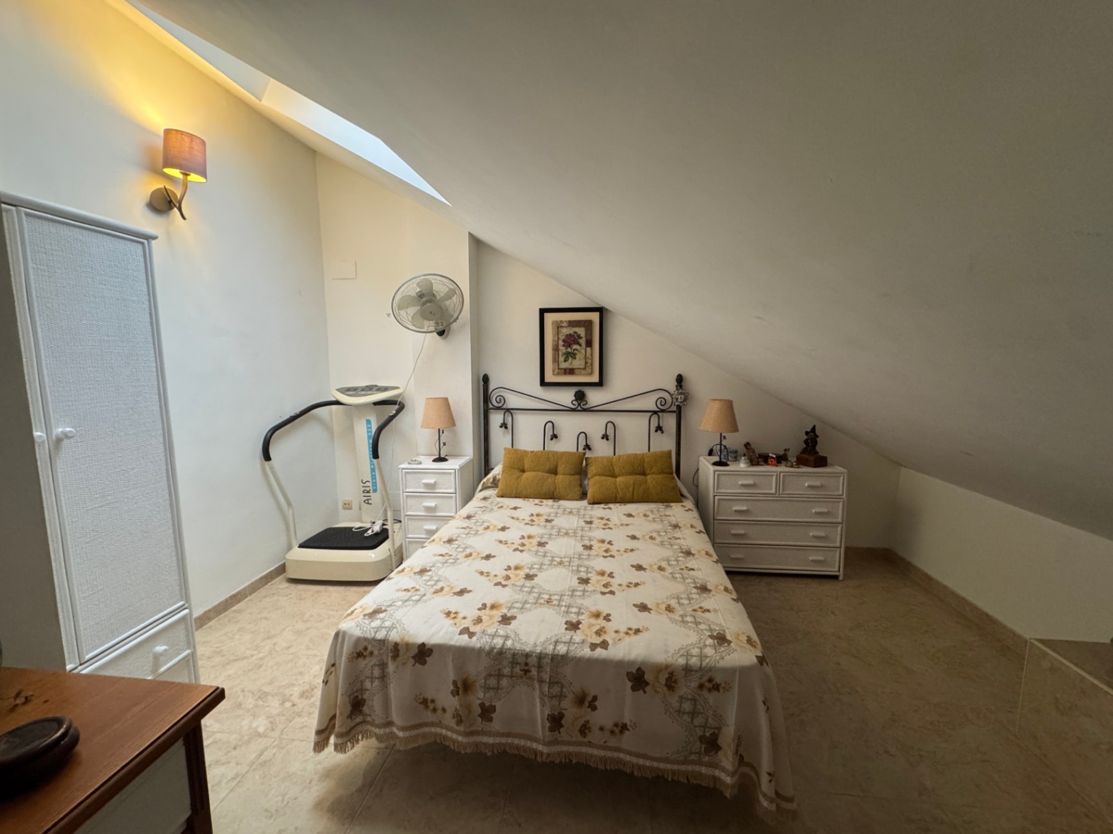 Amplio dúplex en Dénia, Las Marinas con solárium privado