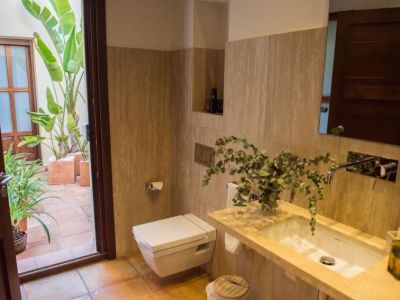 Baño con acceso al patio
