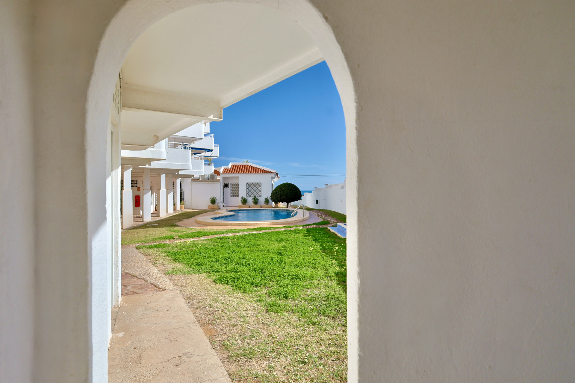 Apartamento Moderno en Jávea – Cerca de la Playa