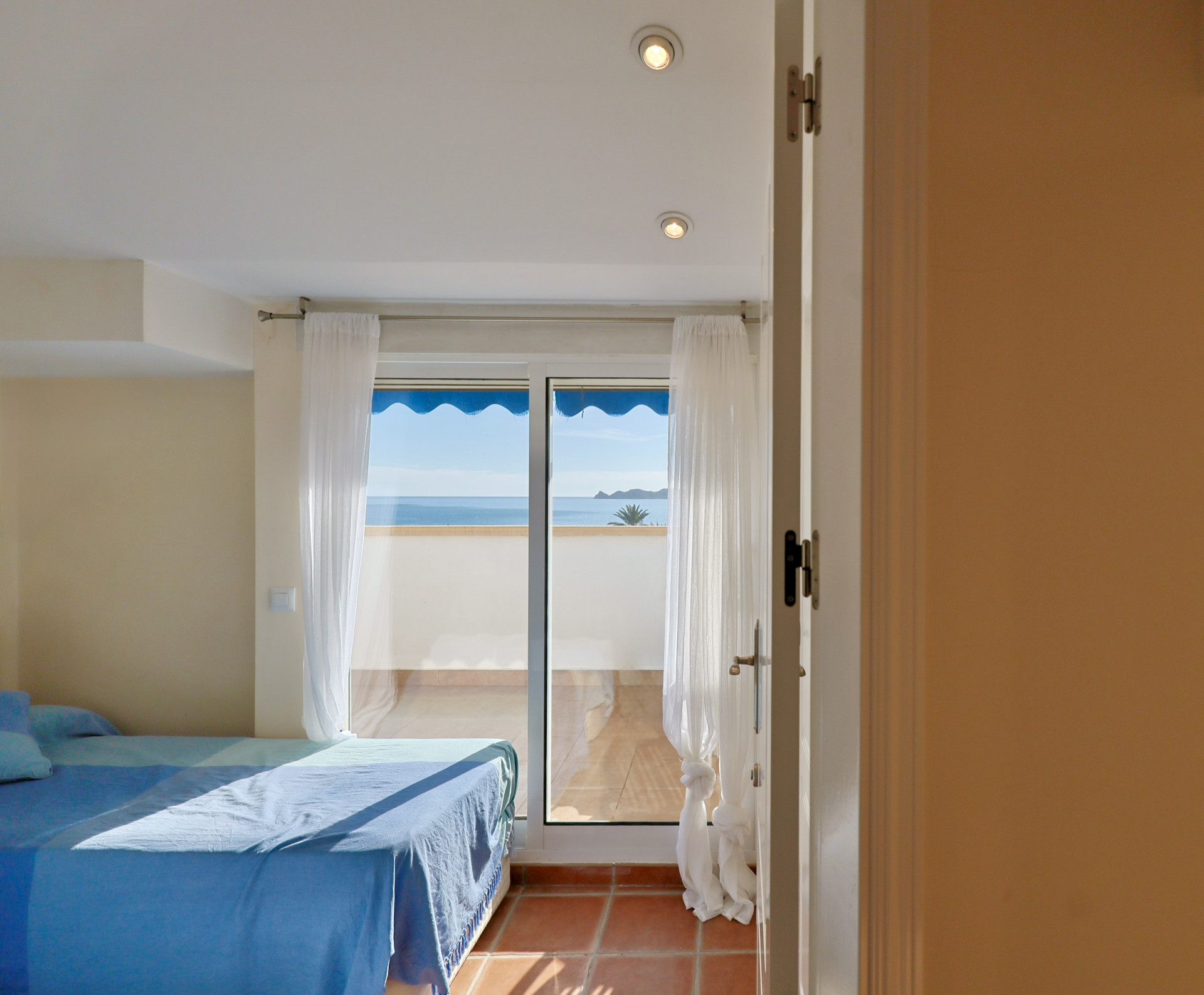 Apartamento Moderno en Jávea – Cerca de la Playa