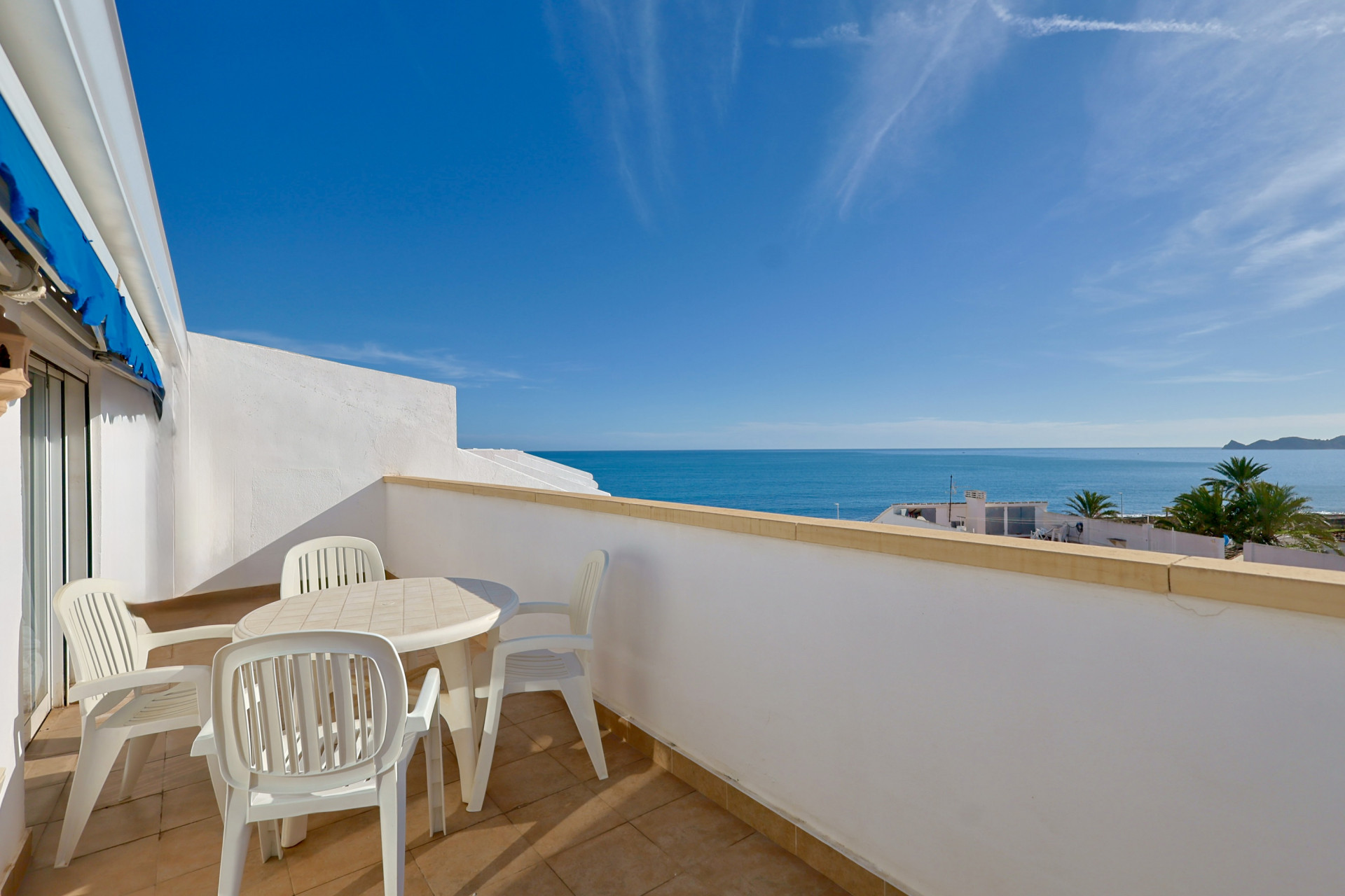 Apartamento Moderno en Jávea – Cerca de la Playa