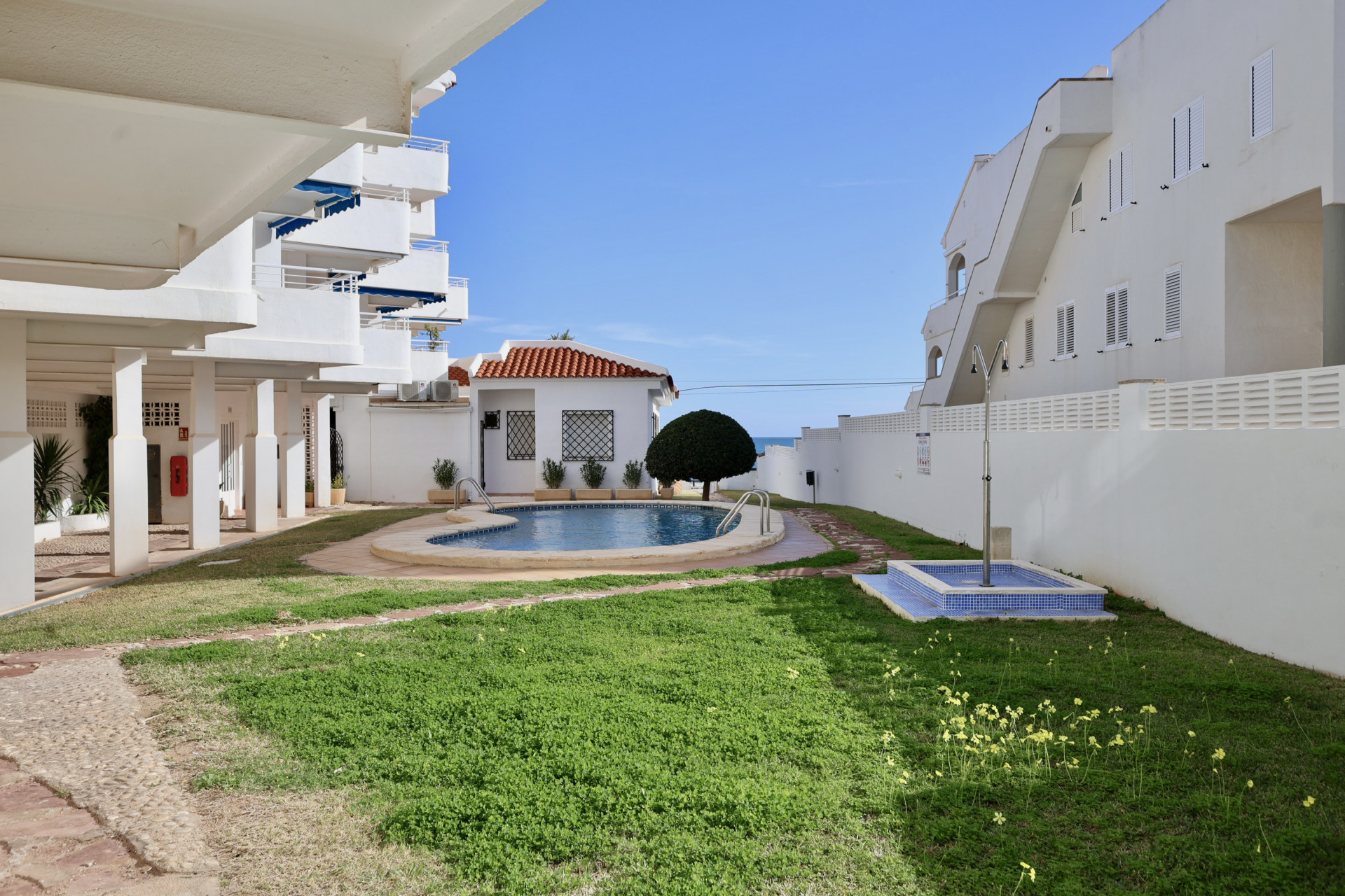 Apartamento Moderno en Jávea – Cerca de la Playa